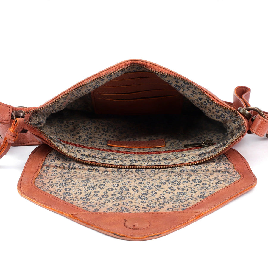 In Leather Camel Soon bag 