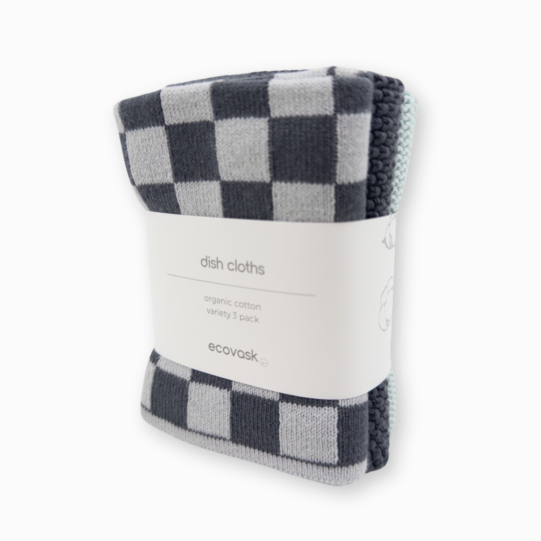 Pack of checkered dish cloths with 'ecovas' label on a white background