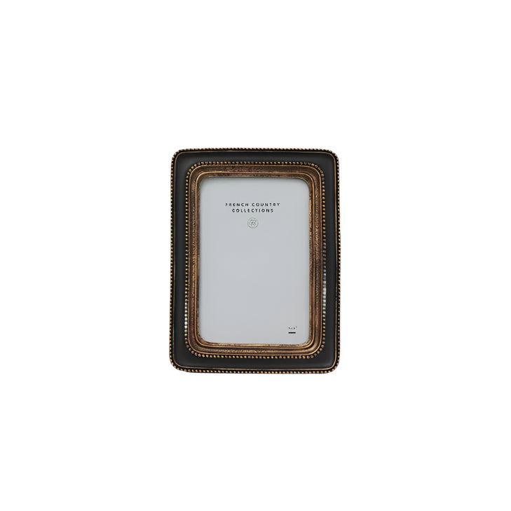 Beaded Frame in Black