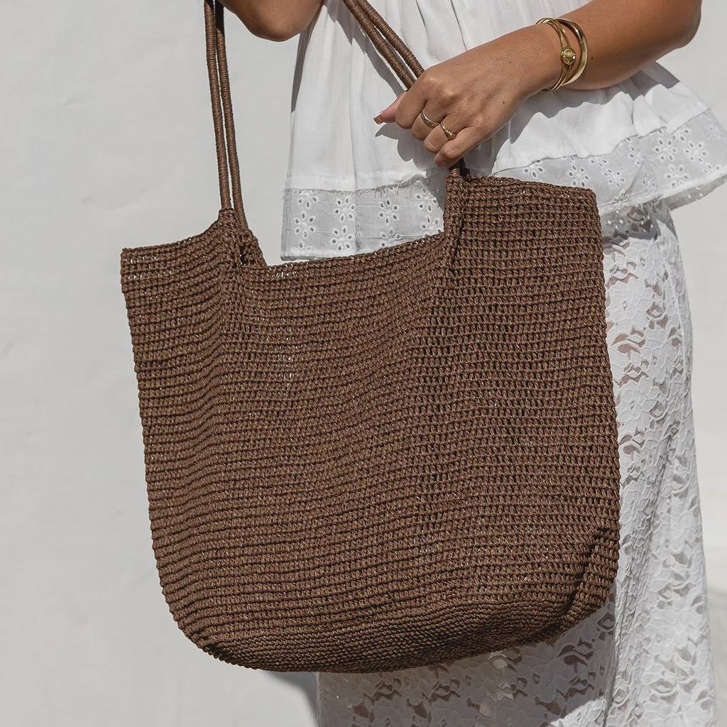 Oversized raffia slouch bag