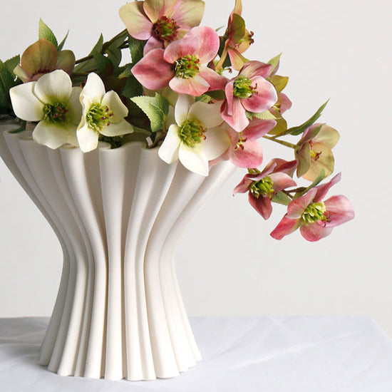 Faux Flowers - Hellebore Spray Cream