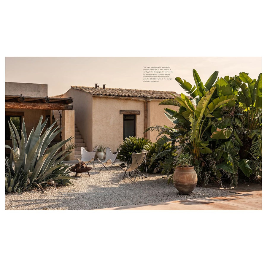 Hidden Homes of Southern Italy Book