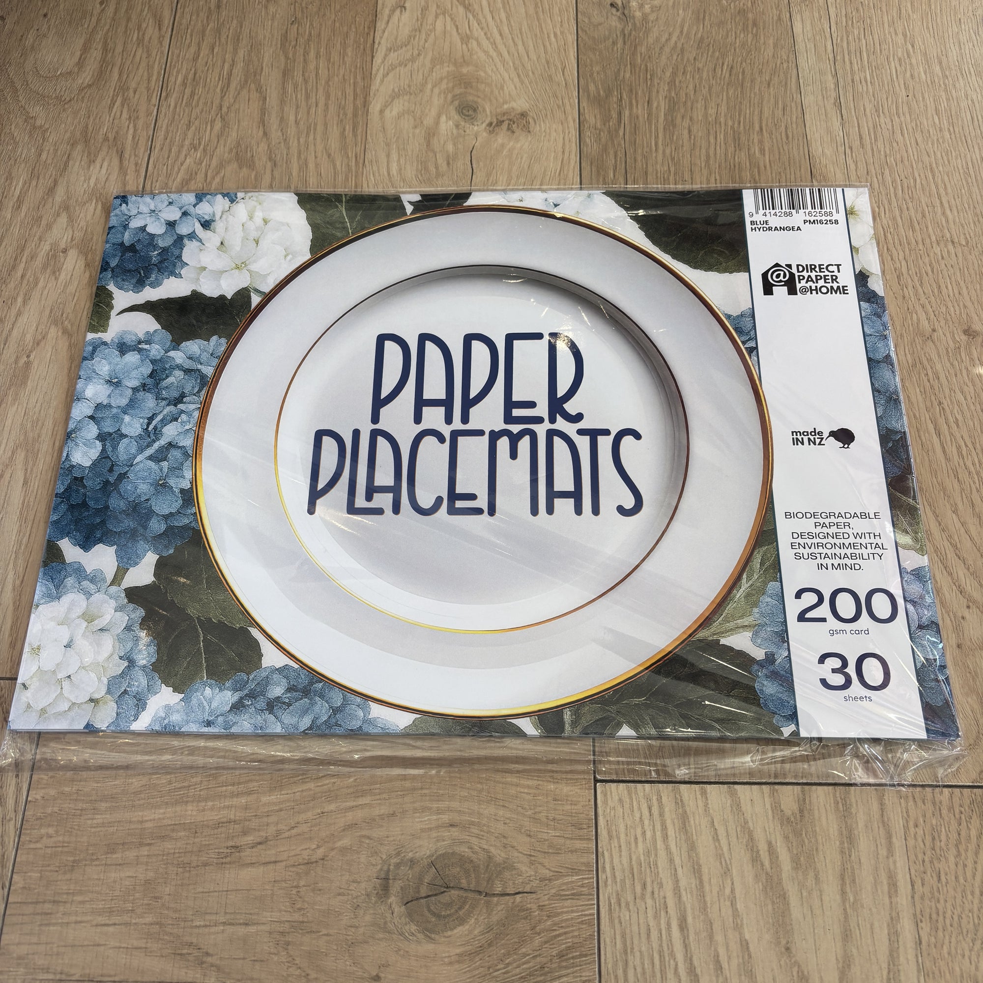 Paper Placemats (30 Sheets) - Cream + Gold Stripe