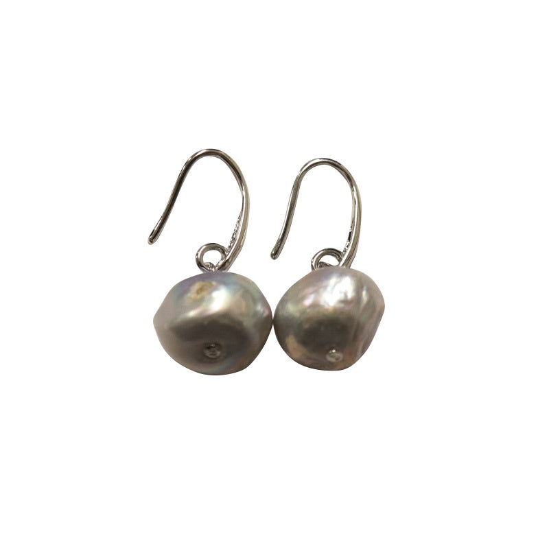 Perla Earrings Grey