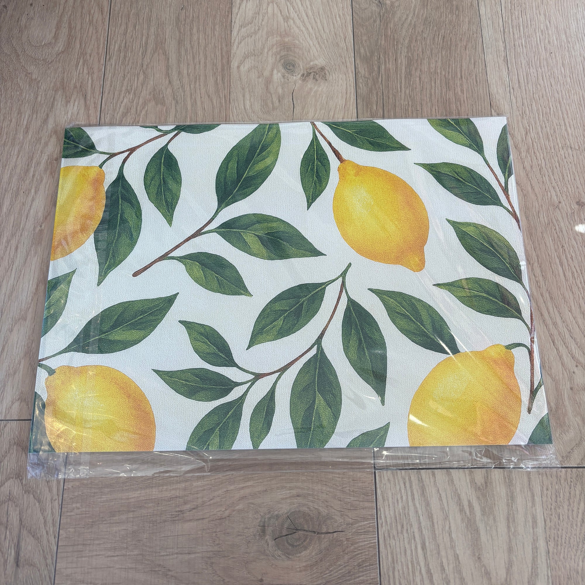 Paper Placemats (30 Sheets) - Cream + Gold Stripe