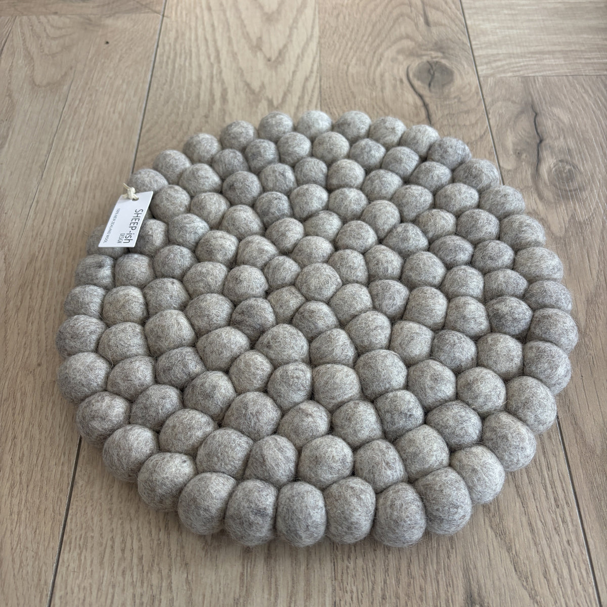 Felt Ball Pot Stand - Oatmeal
