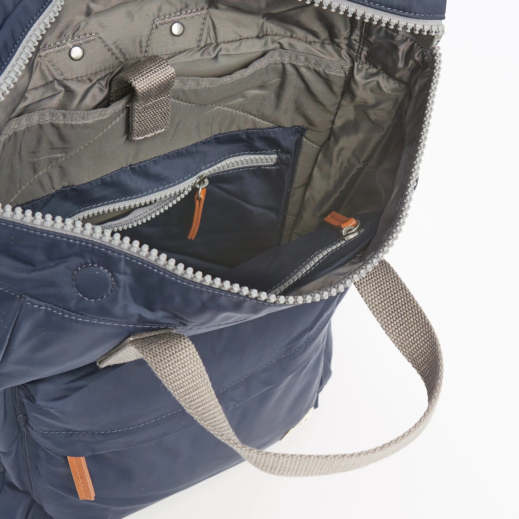 Roka Canfield Roll Top Backpack - Medium | Midnight