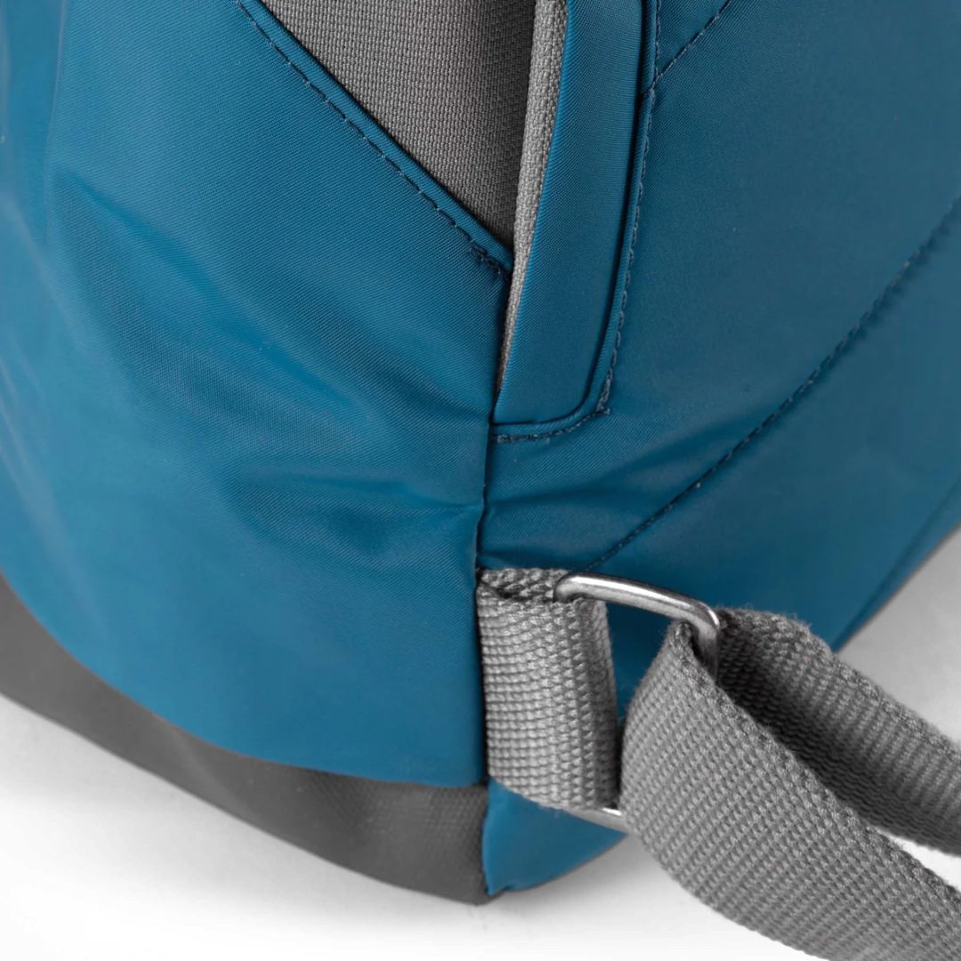 Roka Canfield Roll Top Backpack - Medium | Marine