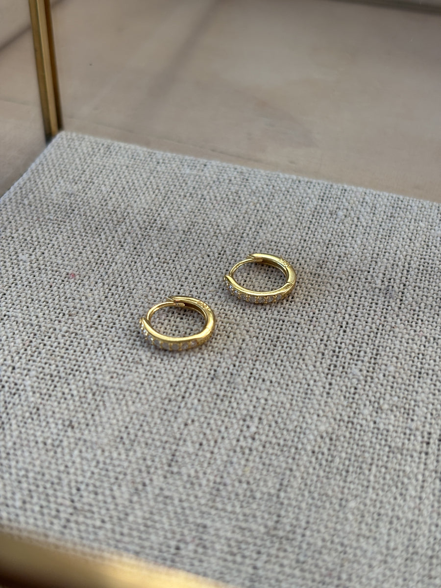 Huggie Earrings Small Circle Diamonte Gold