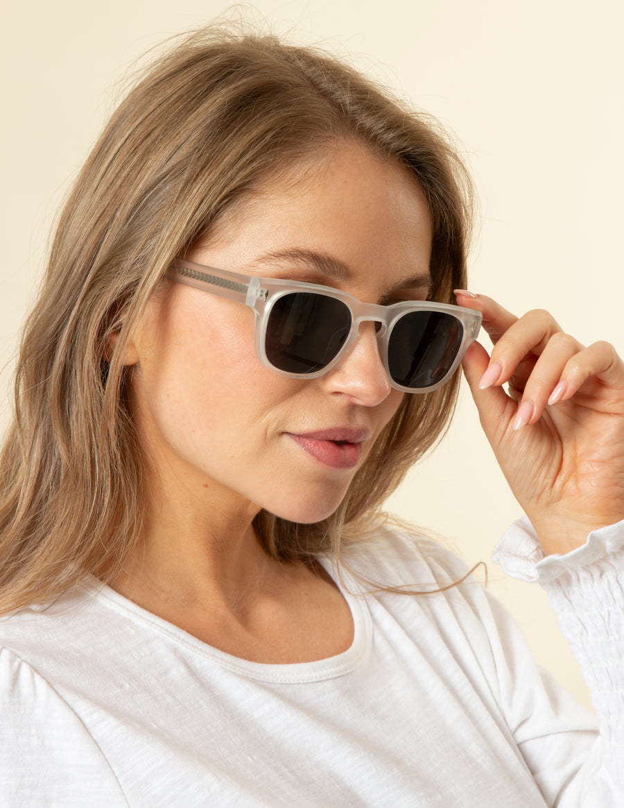 S+G Sunglasses - Mia | Frosted Clear