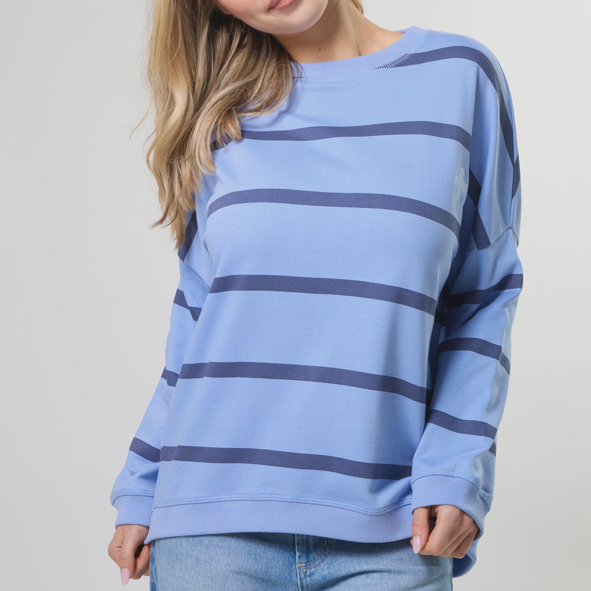 Newport Relaxed Crew Sweat - Cornflower
