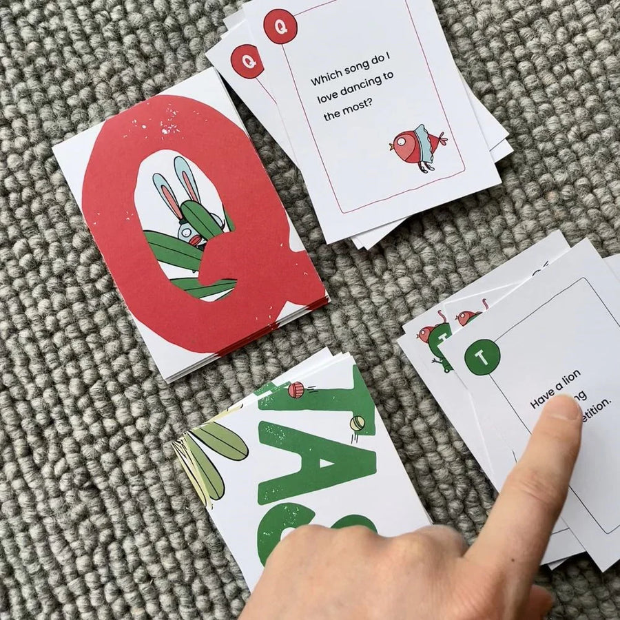 Silly Qs - Family Game