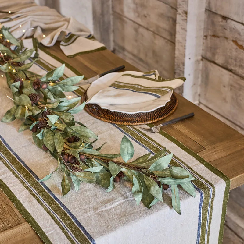 Eucalyptus & Brown Berry Wood Swag Large