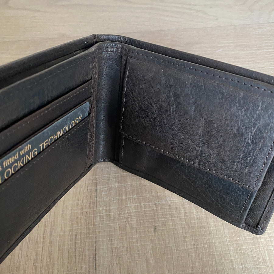 Leather Wallet - Ami Brown