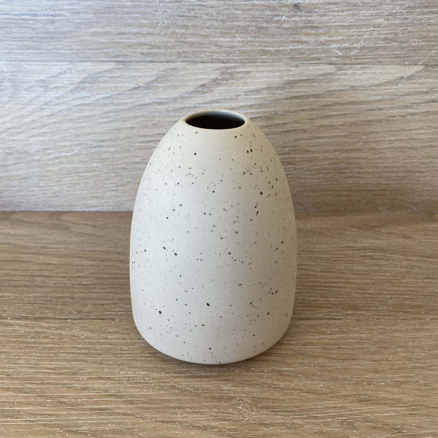 Little Rick Speckled Vase Ned | Shelf home and gifts