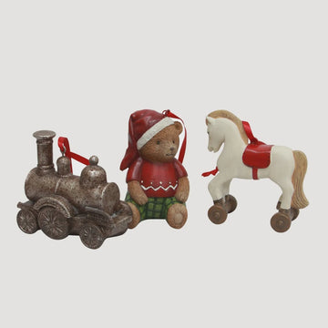 DR0199 vintage hanging toys from french country