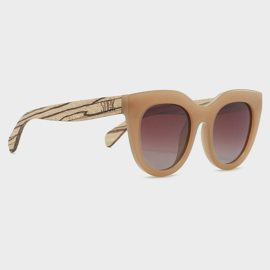 Soek Sunglasses - Caramel coloured frame with brown graduated lenses and white maple arms